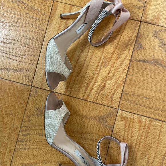 Peep Toe Heels with Satin Ribbon - Picture 7 of 11
